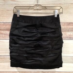 Express Women's Pencil Skirt Size 0 Black Above the Knee Polyester Spandex LBB76